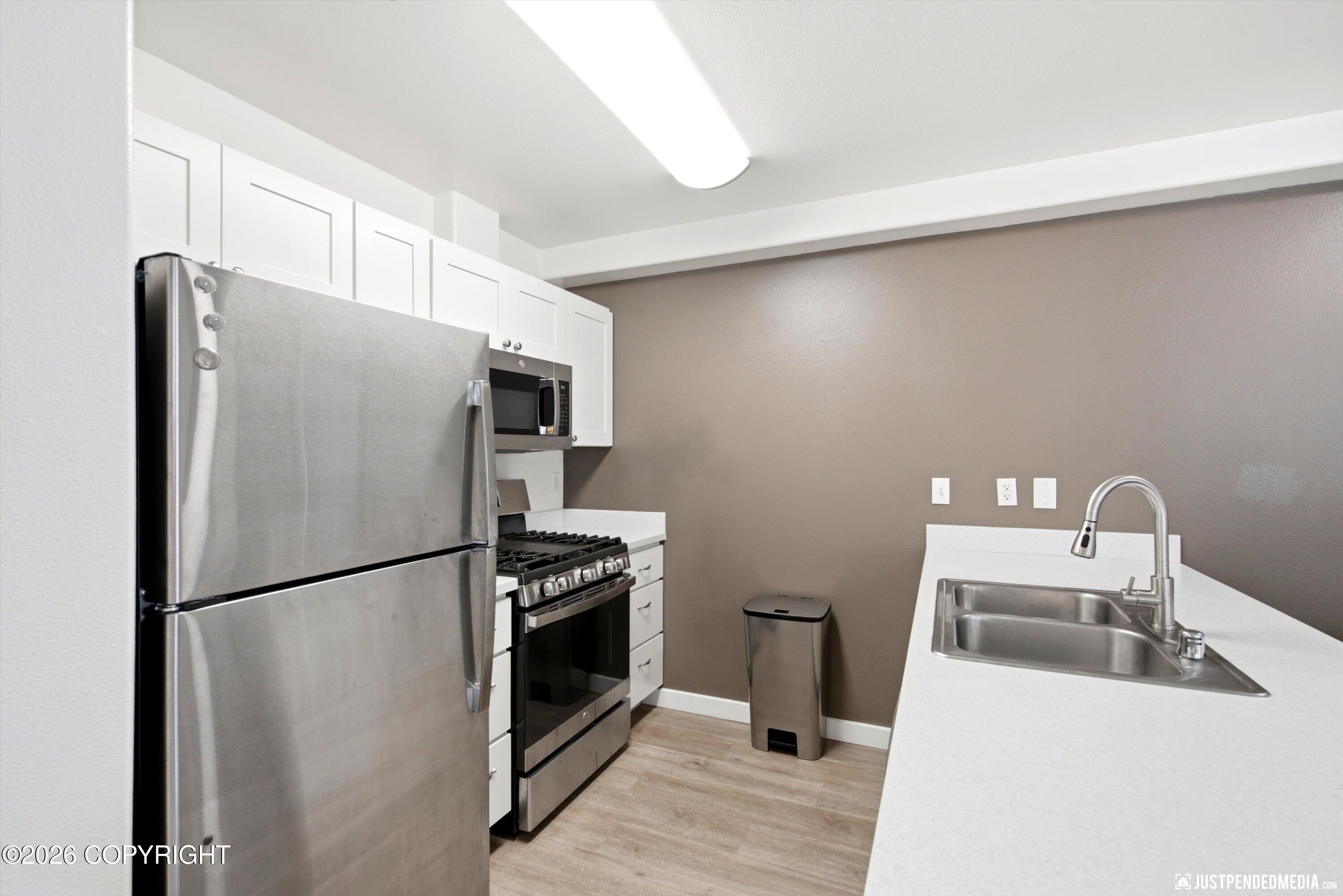 111 E Potter Drive #5 Property Photo 14