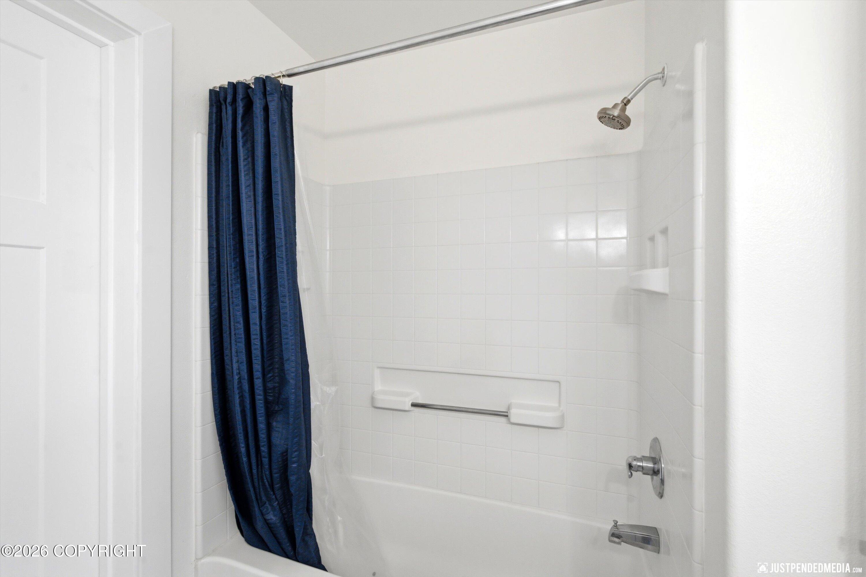 111 E Potter Drive #5 Property Photo 26