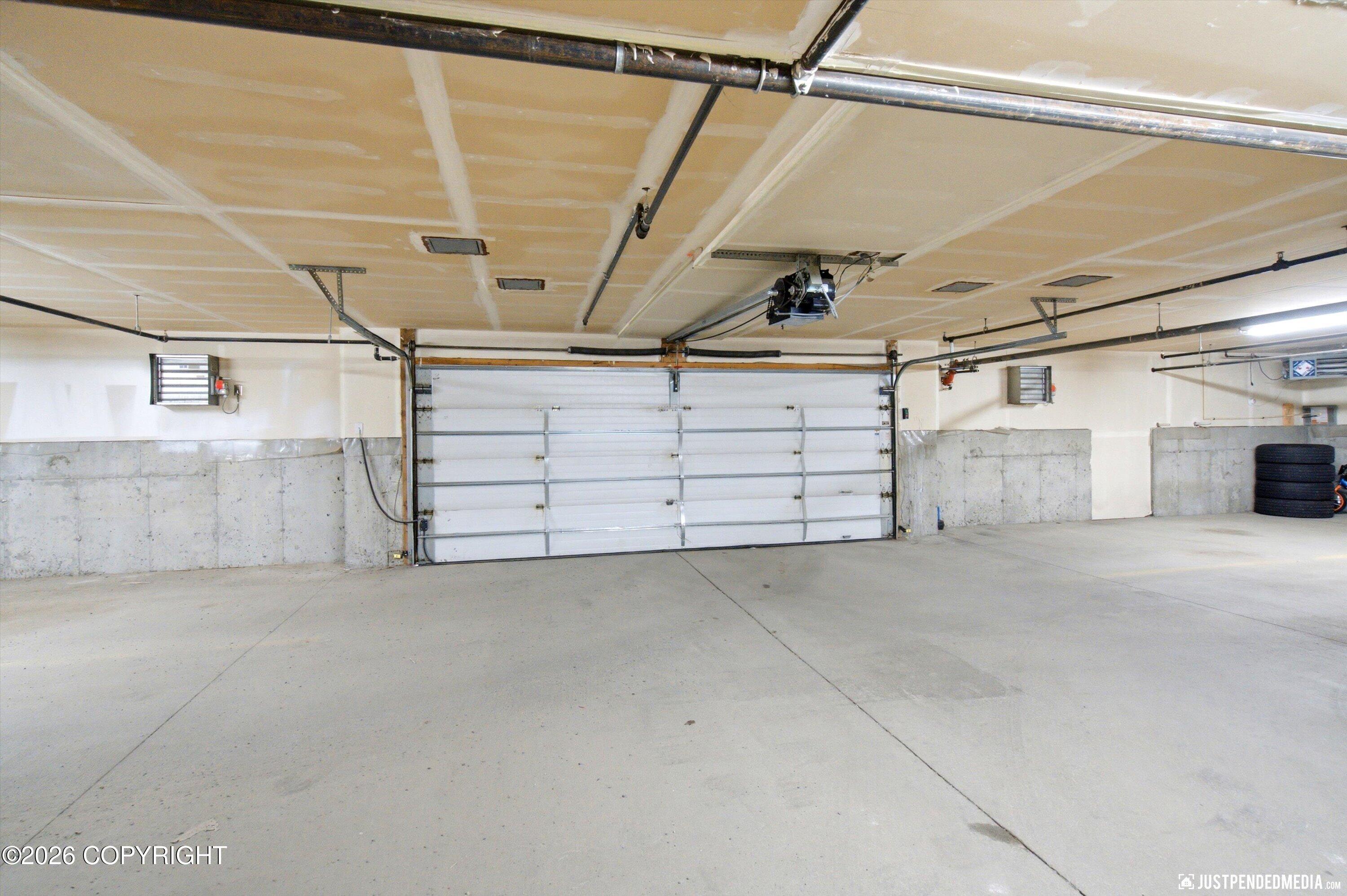 111 E Potter Drive #5 Property Photo 30