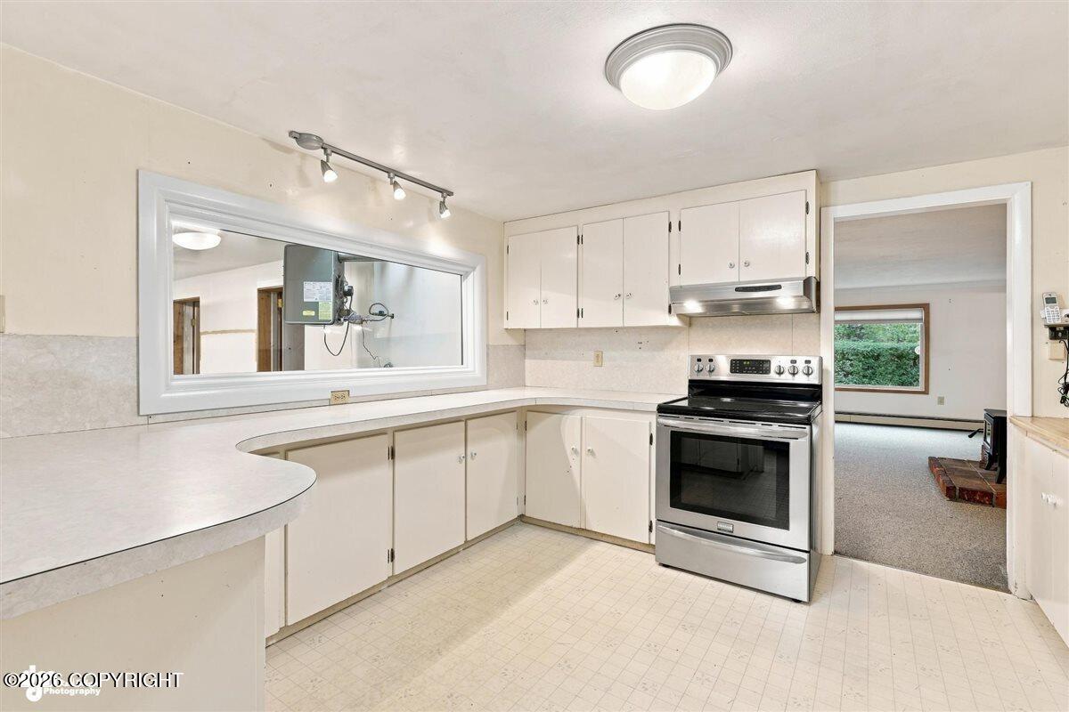 1334 Bannister Drive Property Photo 17