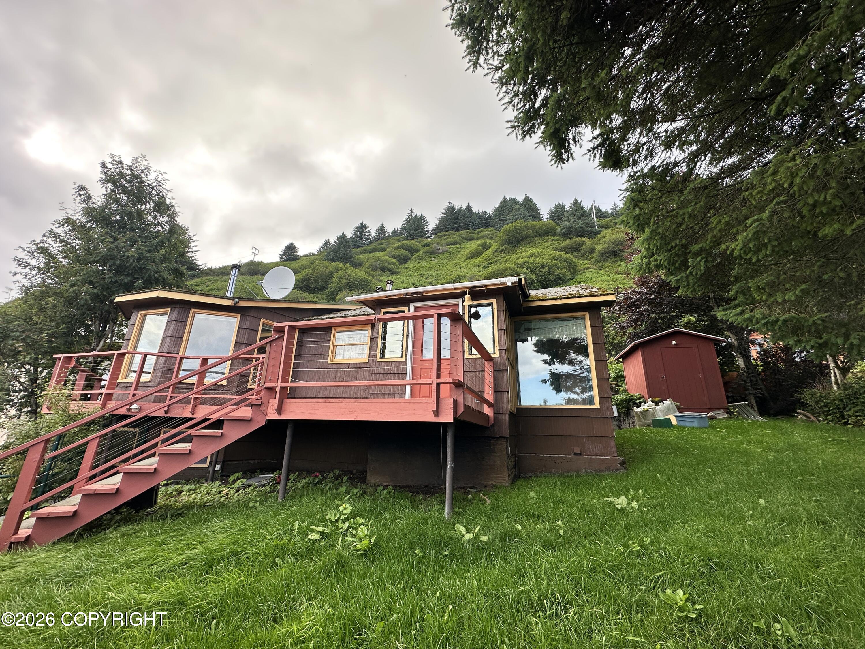 410 Cope Street Property Photo 16