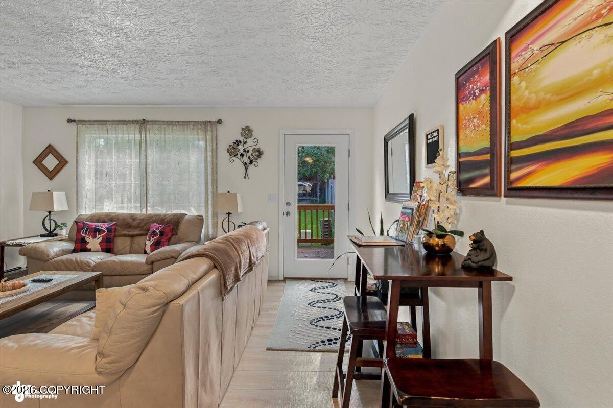 10057 Thimble Berry Drive Property Photo 8