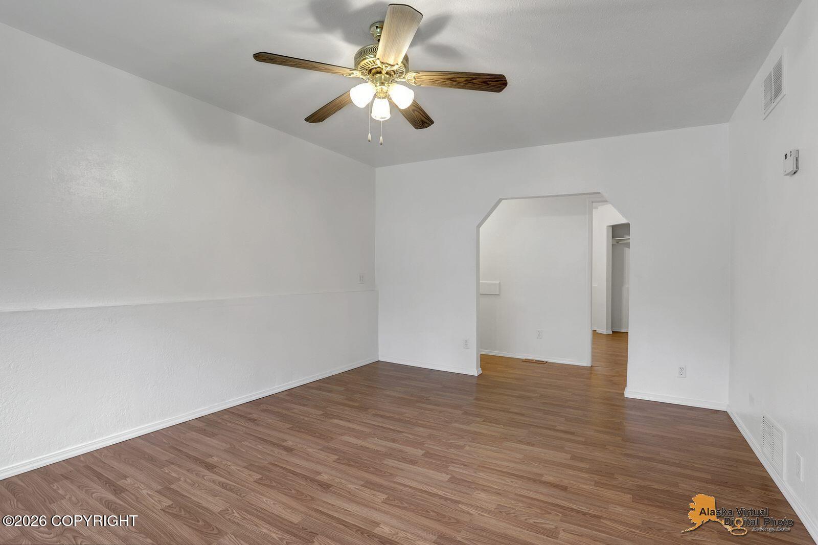 3755 S Cottonwood Street Property Photo 6