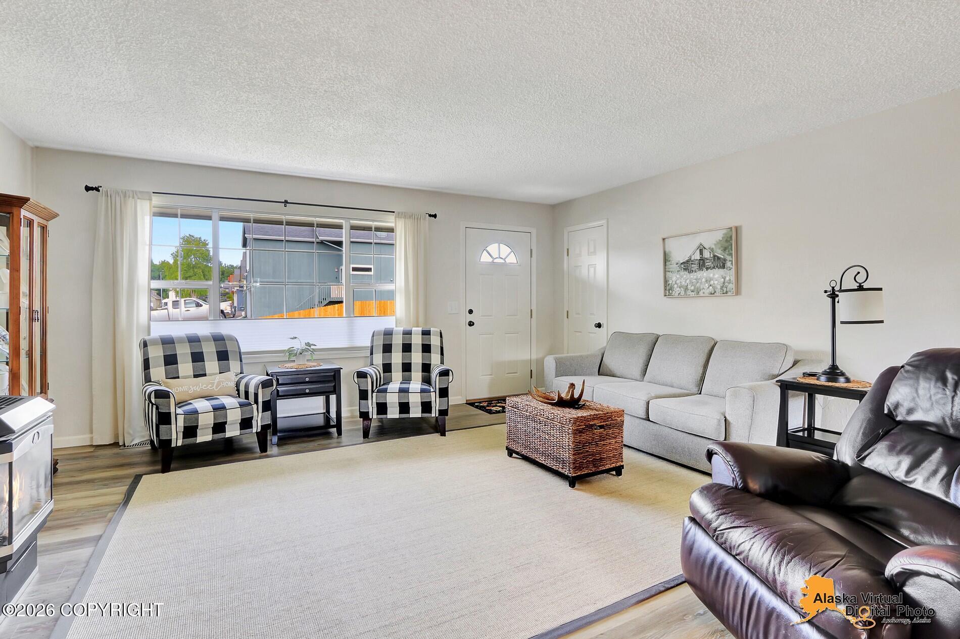 3752 Milky Way Drive Property Photo 4