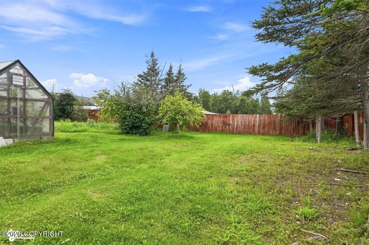 1153 W Jones Drive Property Photo 21