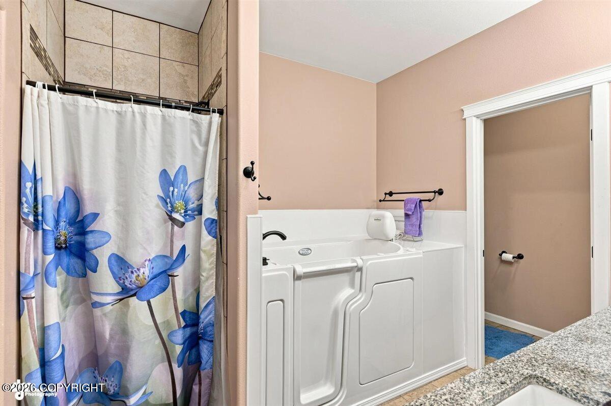 1153 W Jones Drive Property Photo 35