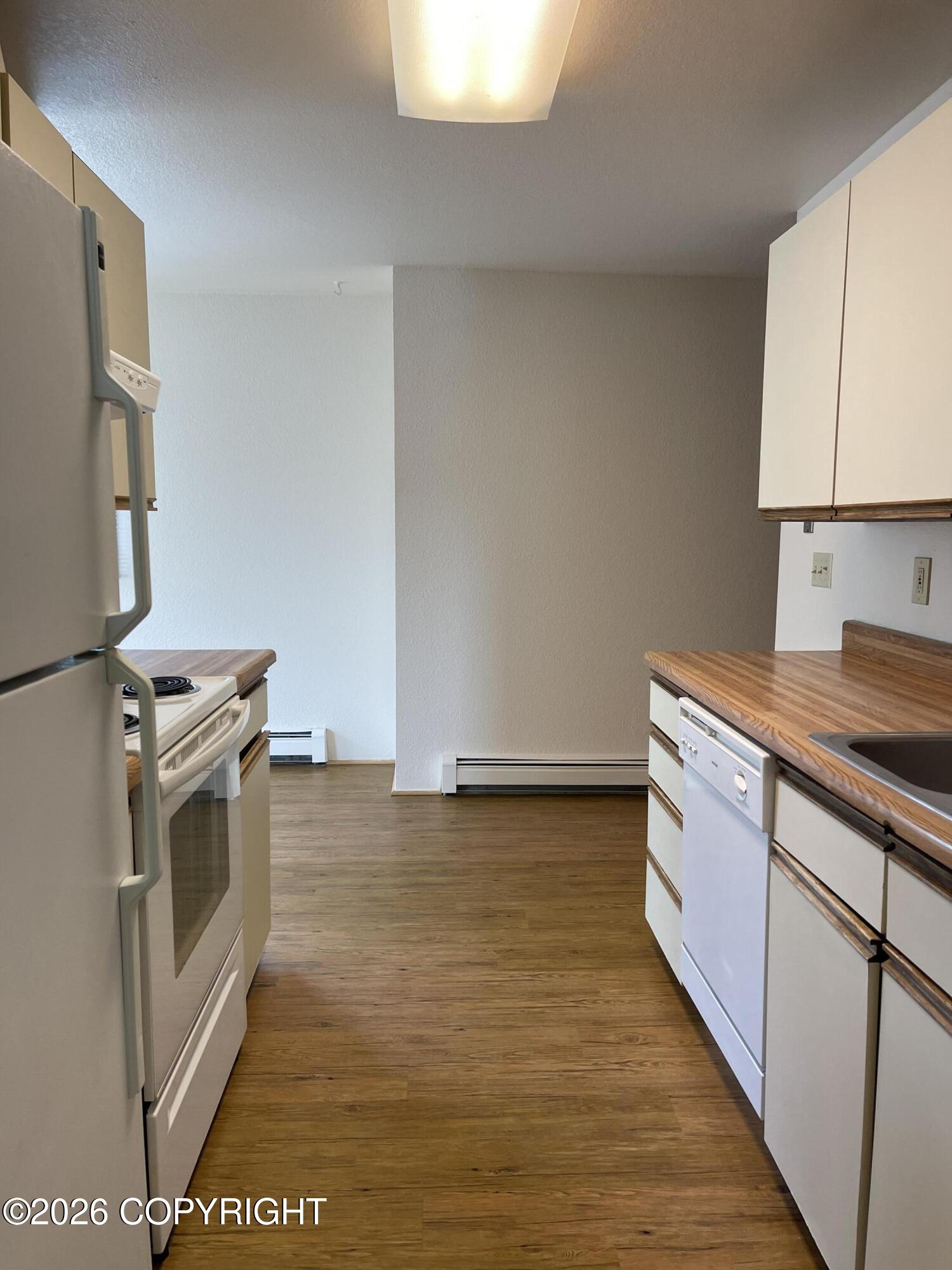 3560 W Dimond Boulevard #a10 Property Photo 12