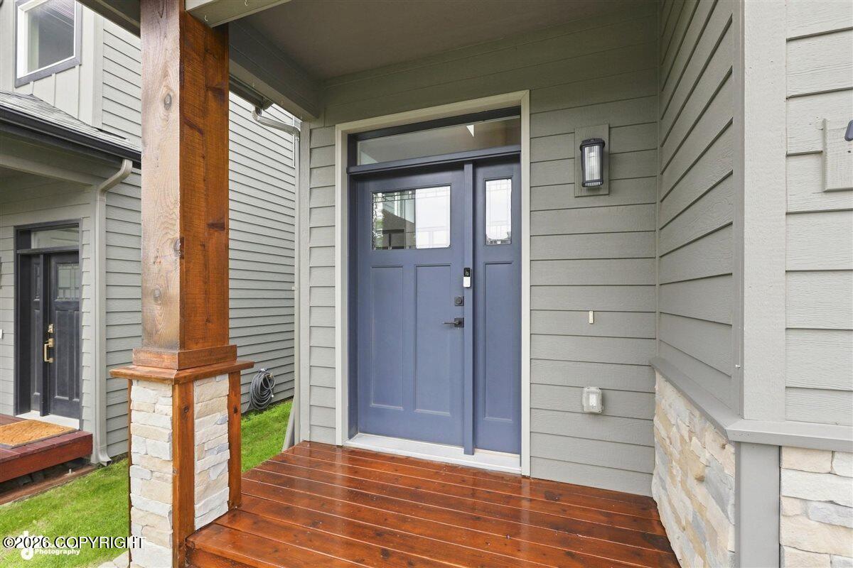 7854 Gate Creek Drive Property Photo 4