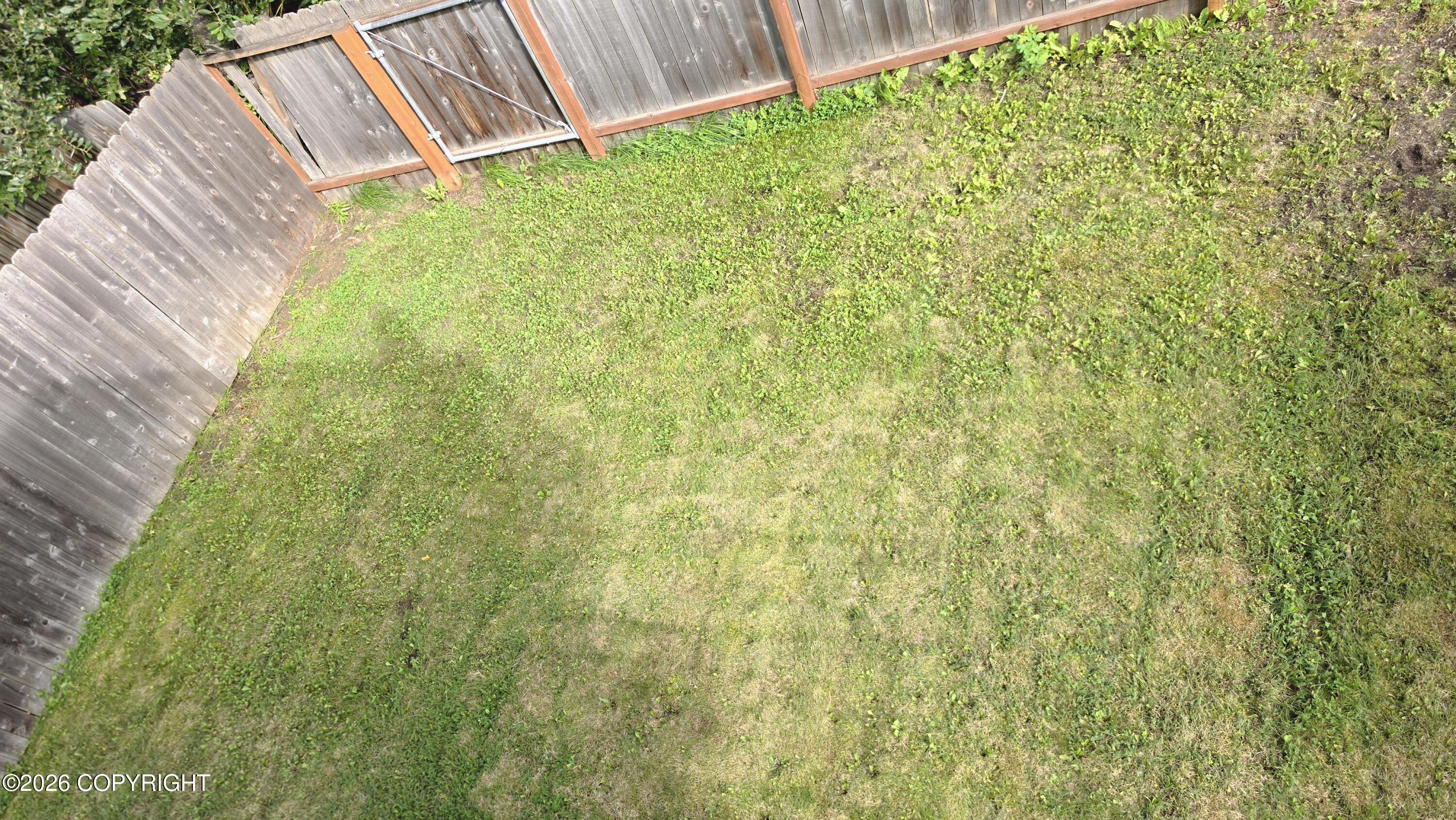 8101 Pinebrook Circle Property Photo 4