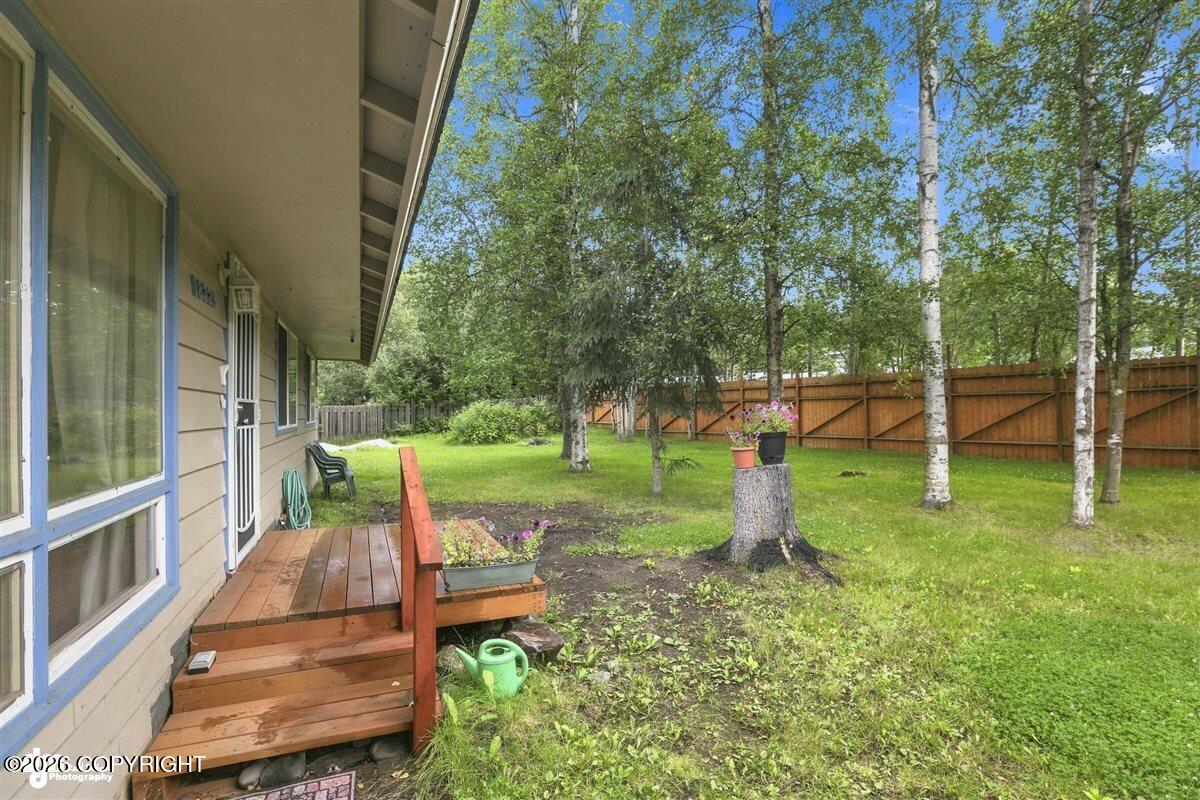 18339 Baranoff Avenue Property Photo 6