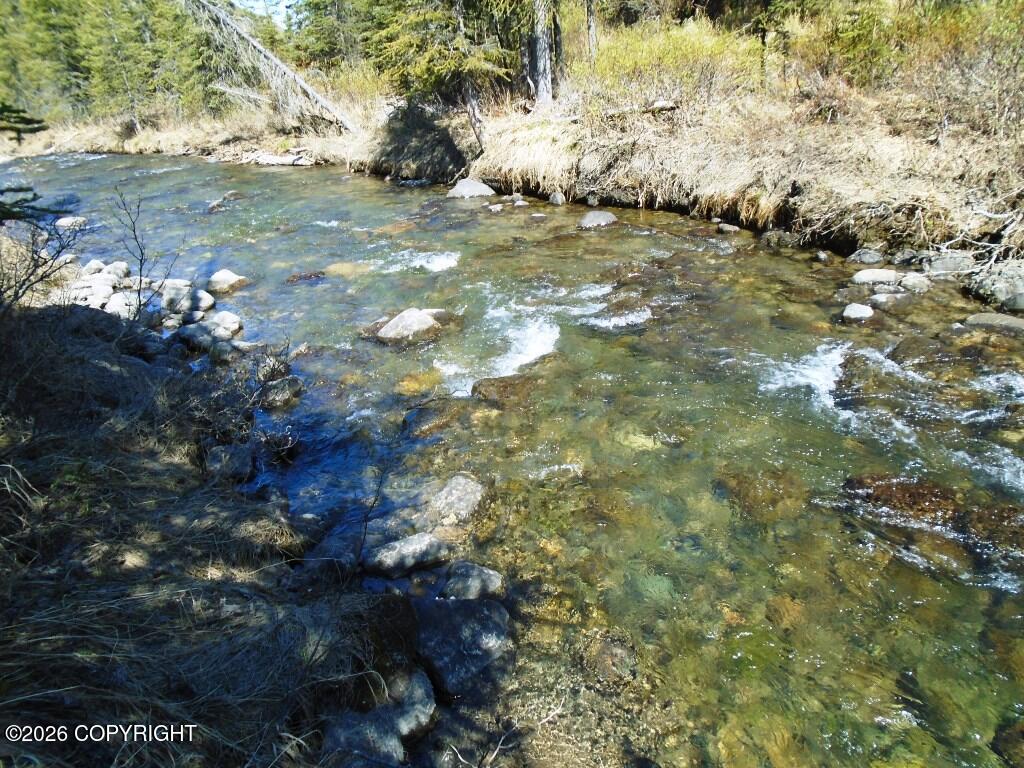L6 River Circle Property Photo 3