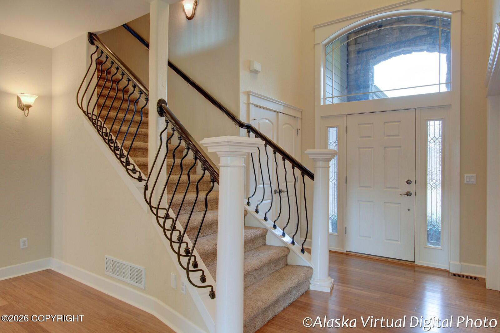 16914 Ludlow Circle Property Photo 6