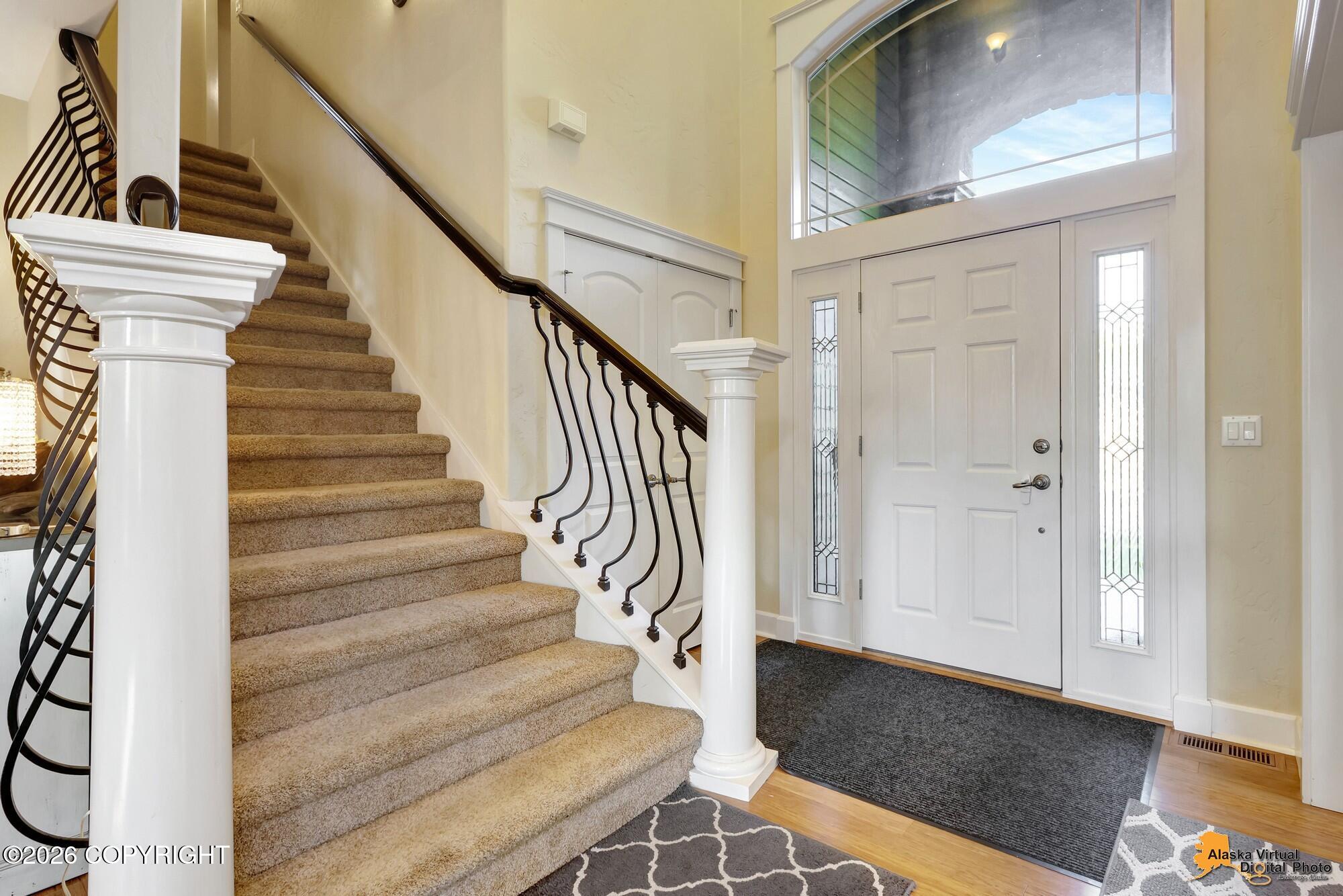 16914 Ludlow Circle Property Photo 6