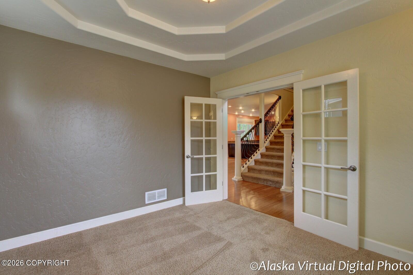 16914 Ludlow Circle Property Photo 8