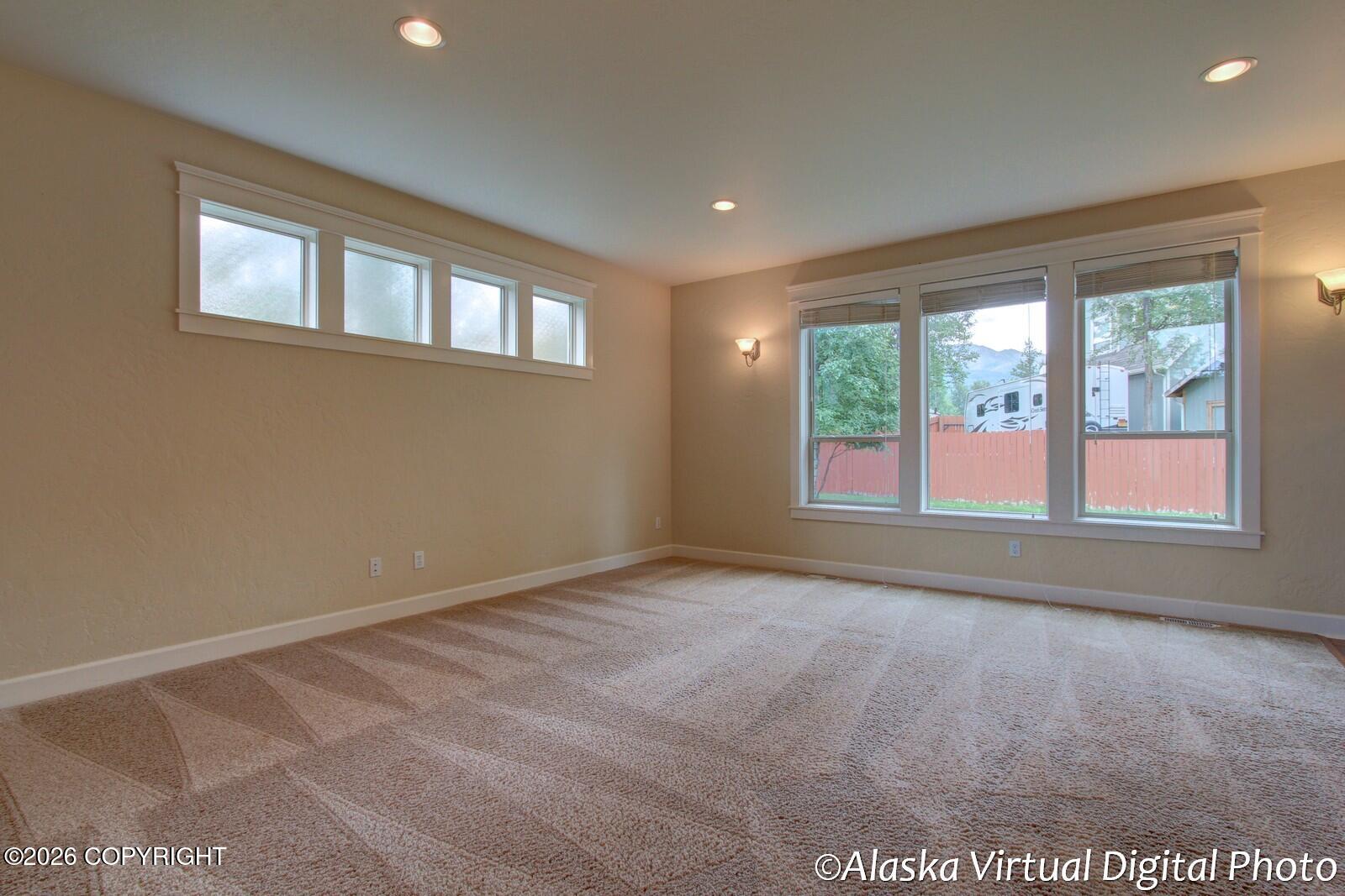 16914 Ludlow Circle Property Photo 10