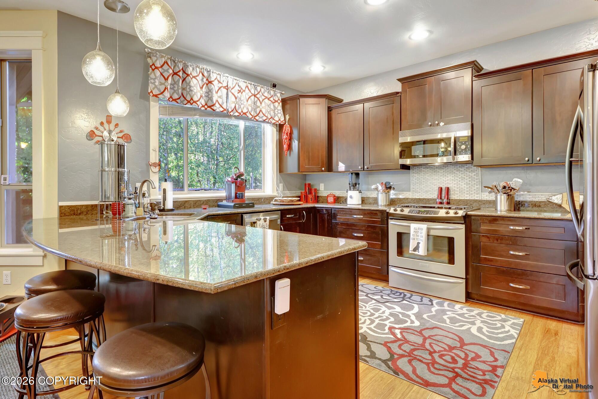 16914 Ludlow Circle Property Photo 14