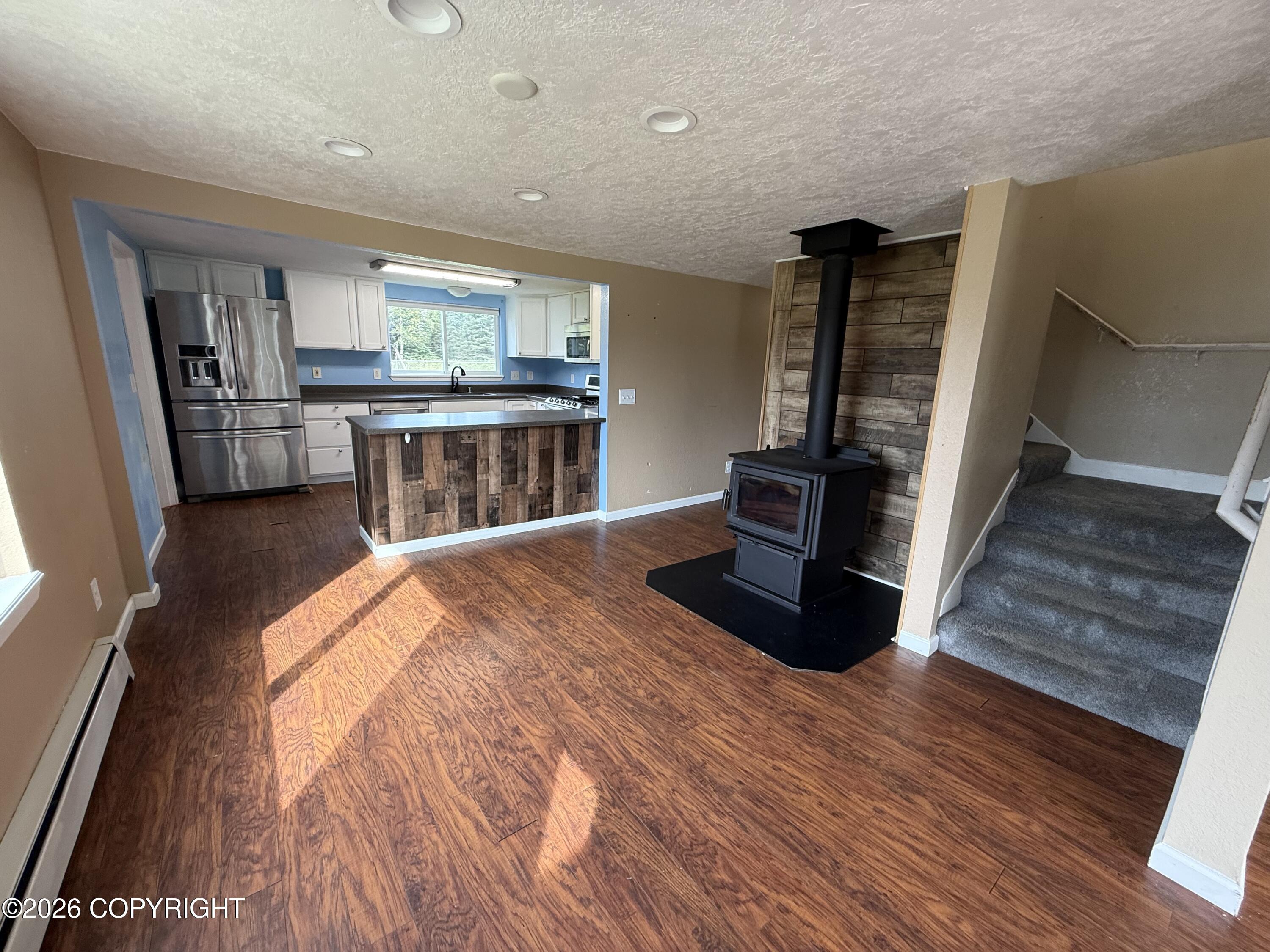 1802 Miranda Court Property Photo 5