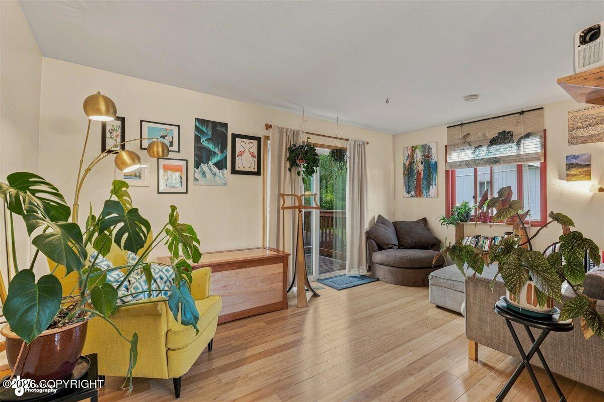 221 Orange Leaf Circle Property Photo 6