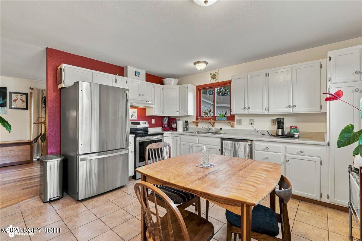 221 Orange Leaf Circle Property Photo 8