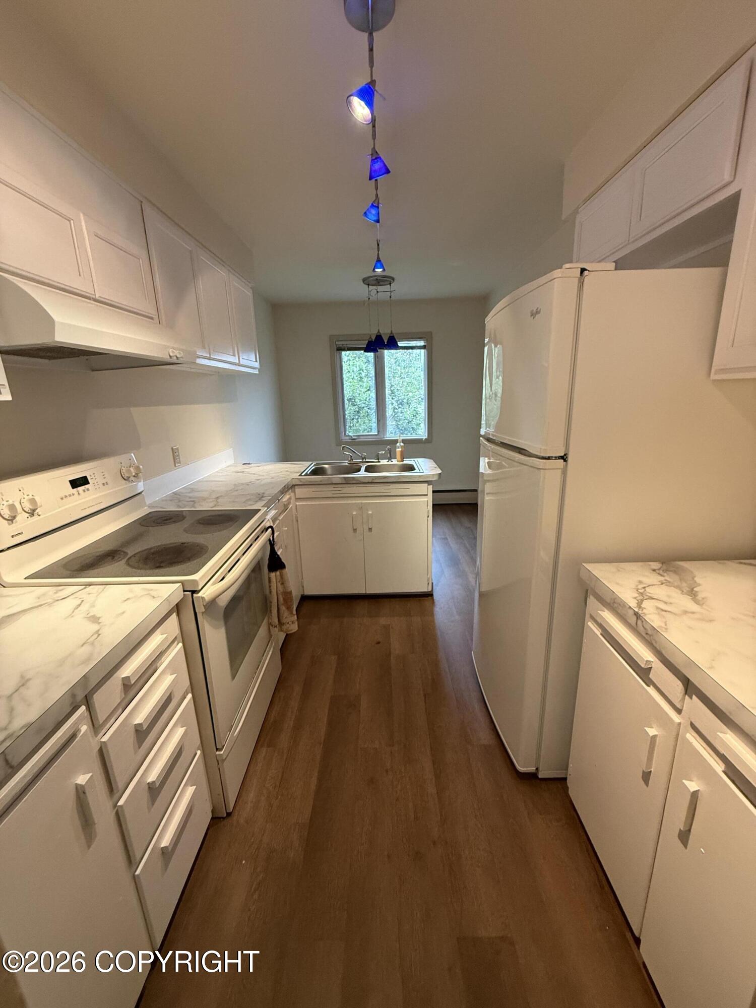1900 W 32nd Avenue #A Property Photo 1
