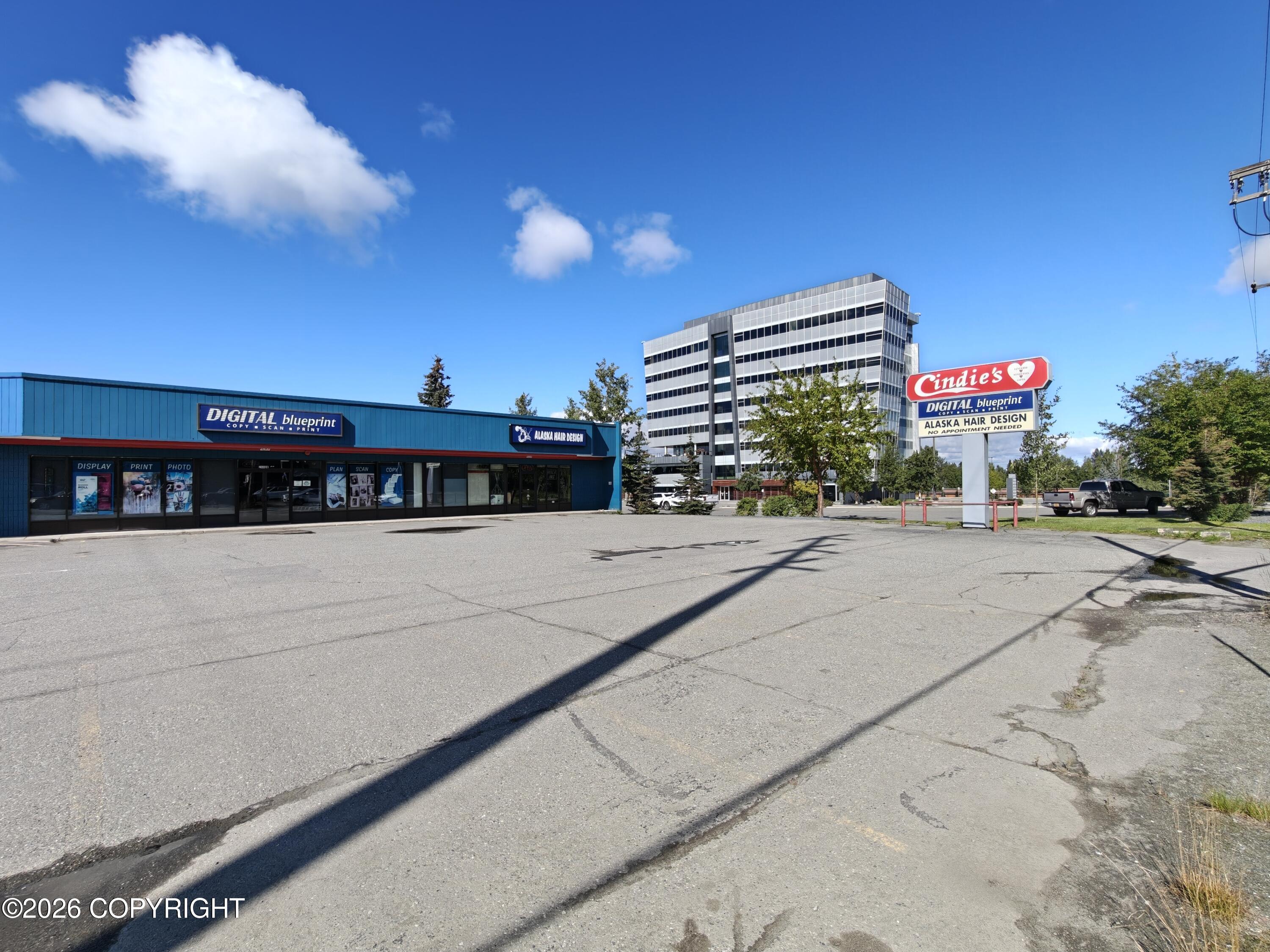 2440 Seward Highway Property Photo 1
