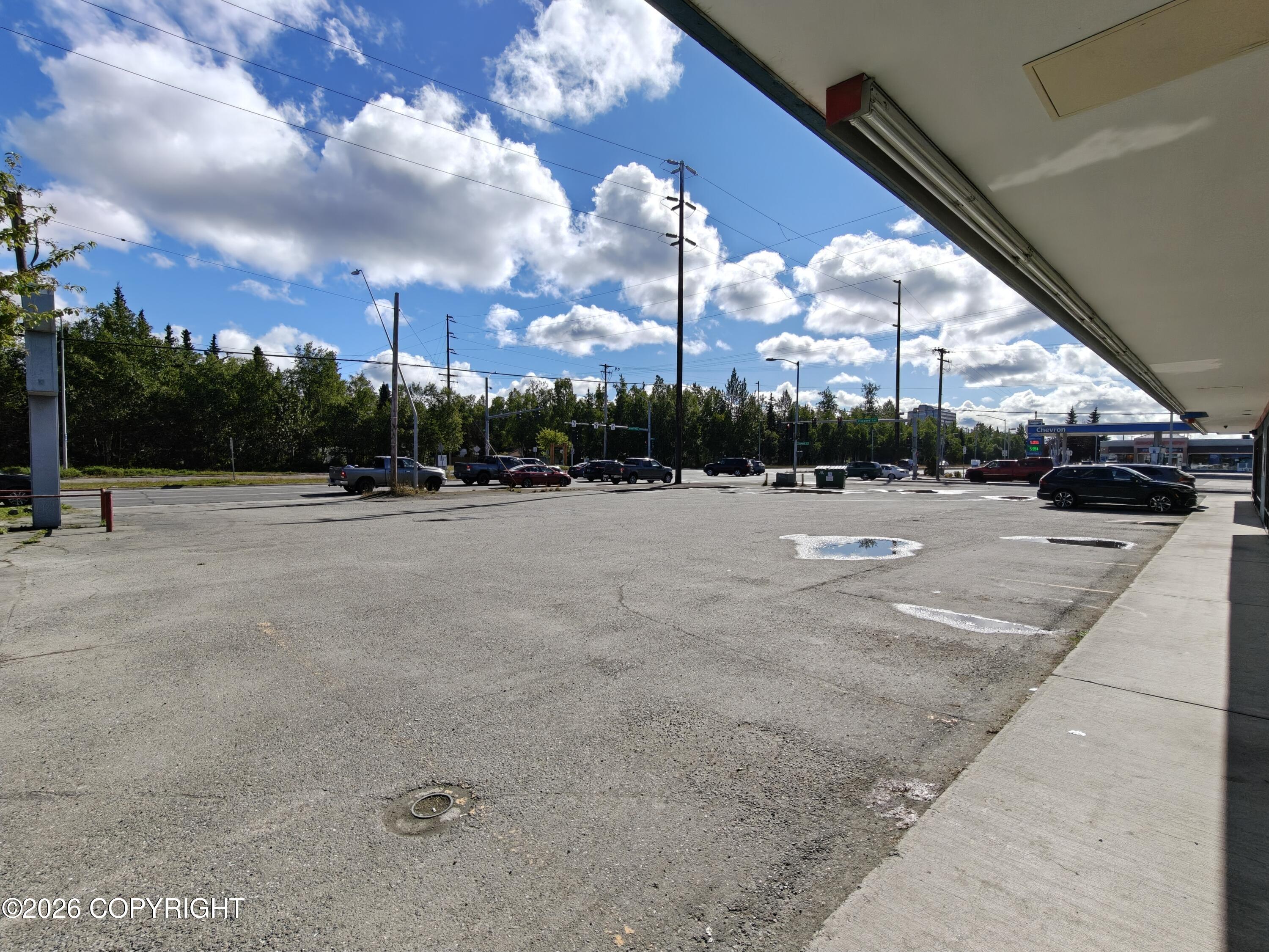 2440 Seward Highway Property Photo 4