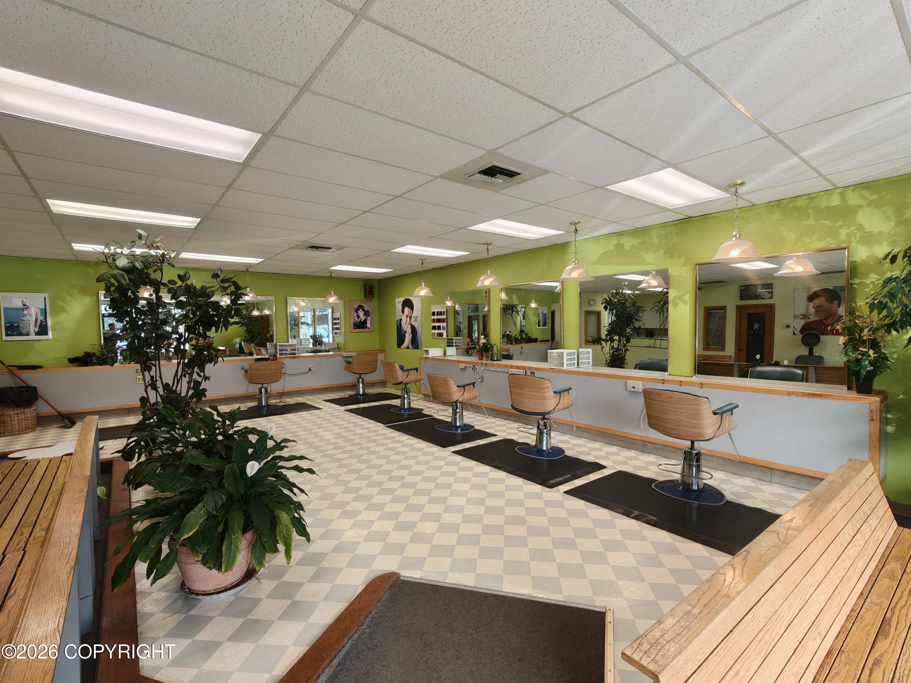 2440 Seward Highway Property Photo 8