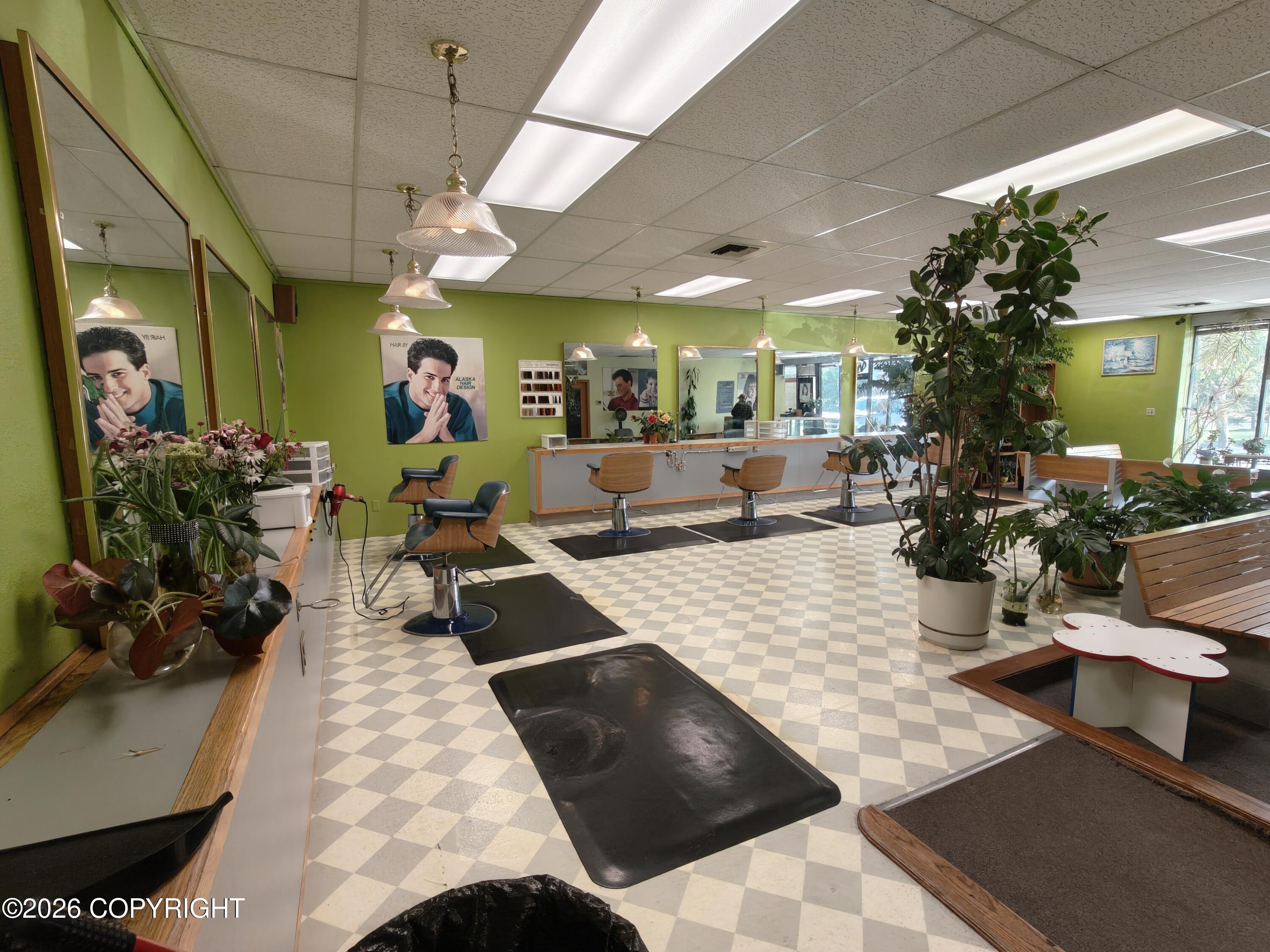 2440 Seward Highway Property Photo 10