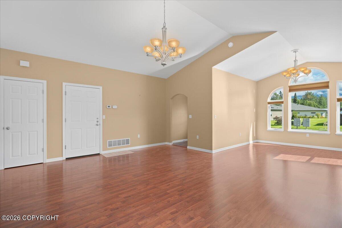 640 E Primrose Circle #6a Property Photo 7