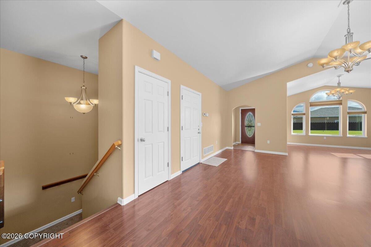 640 E Primrose Circle #6a Property Photo 8