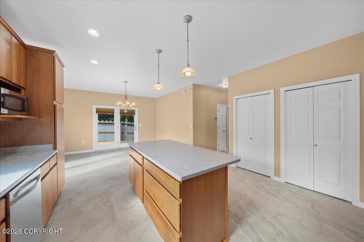 640 E Primrose Circle #6a Property Photo 15