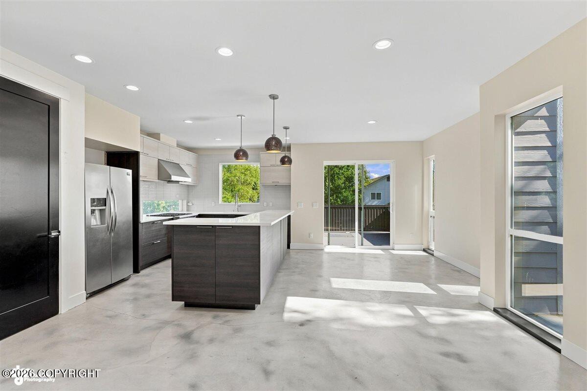 3302 Lois Drive Property Photo 5