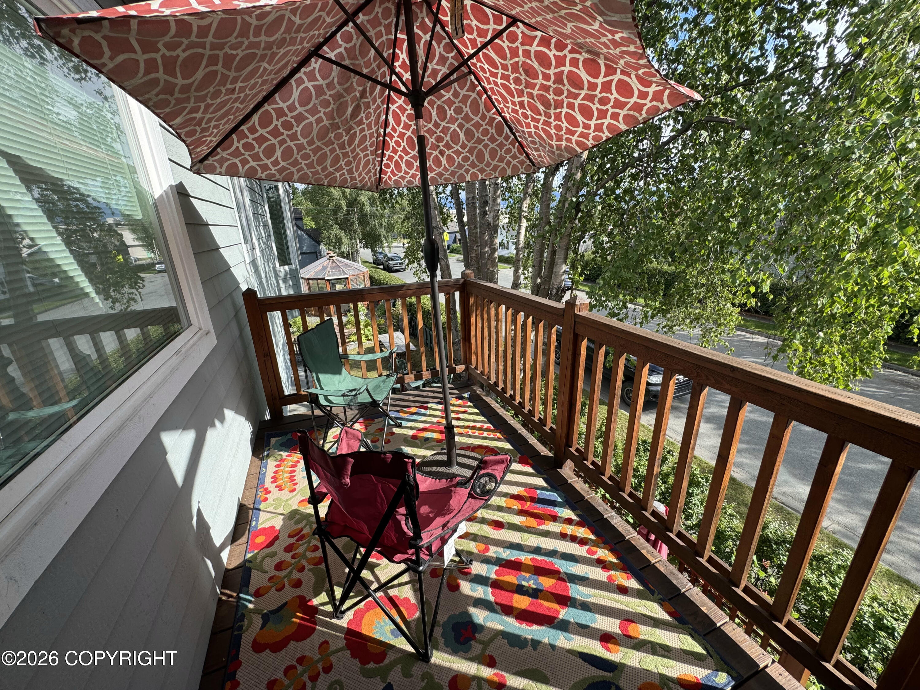 543 W 12th Avenue Property Photo 34