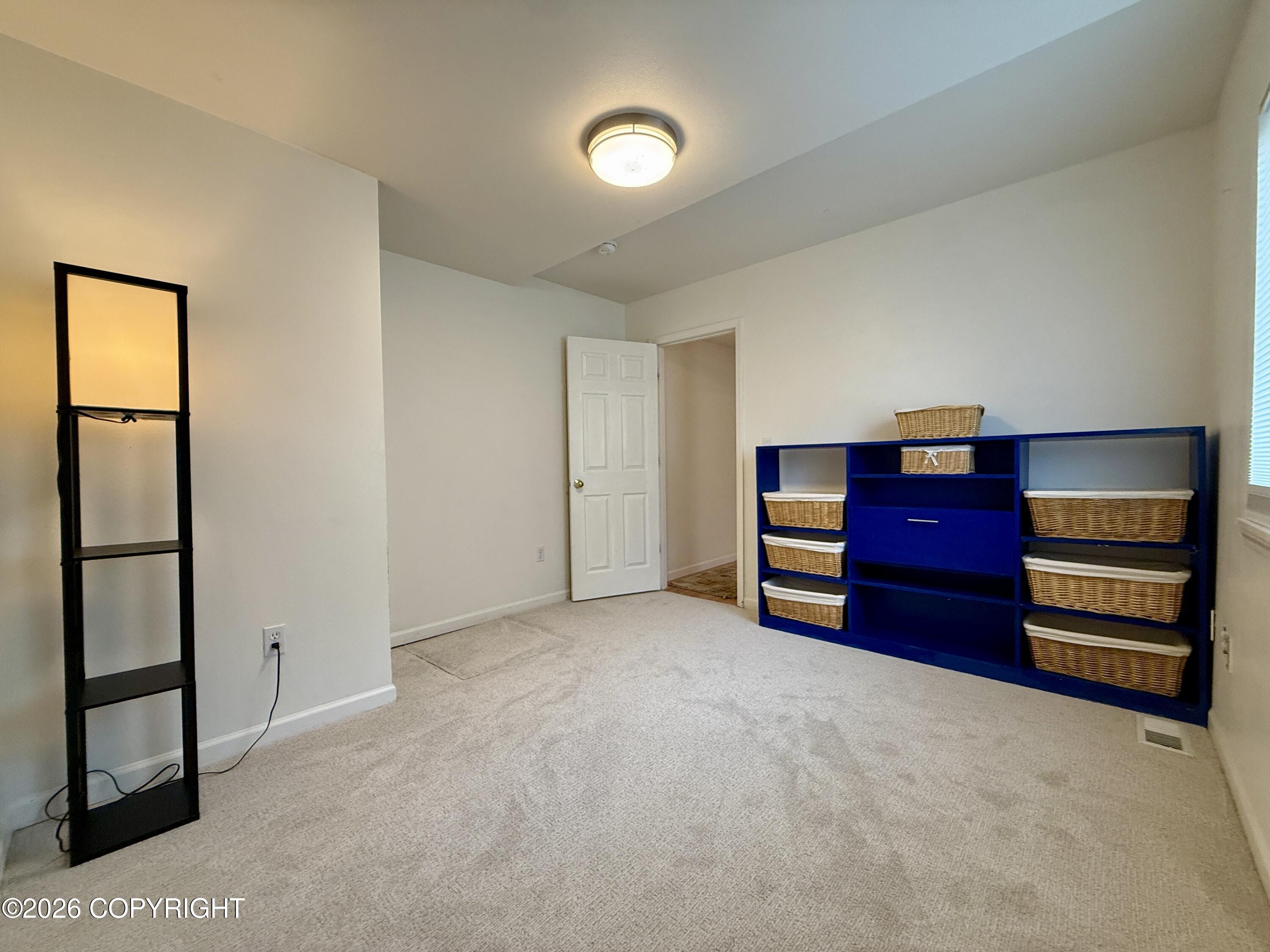 543 W 12th Avenue Property Photo 44