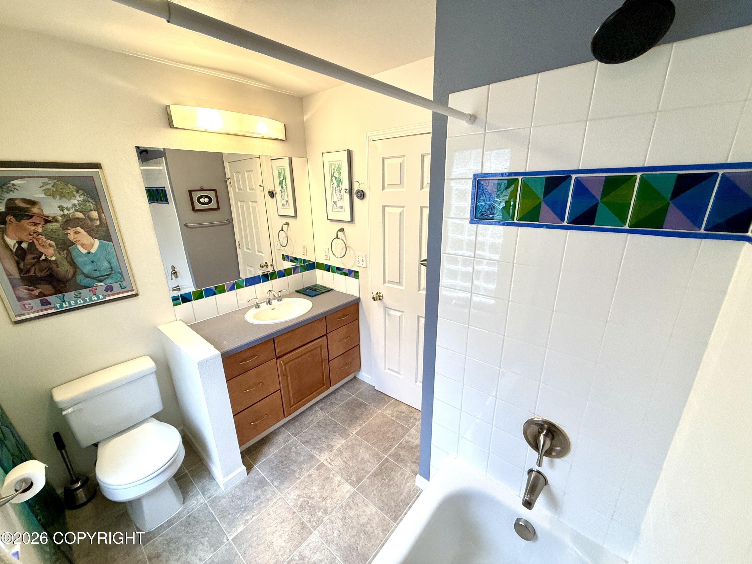 543 W 12th Avenue Property Photo 50