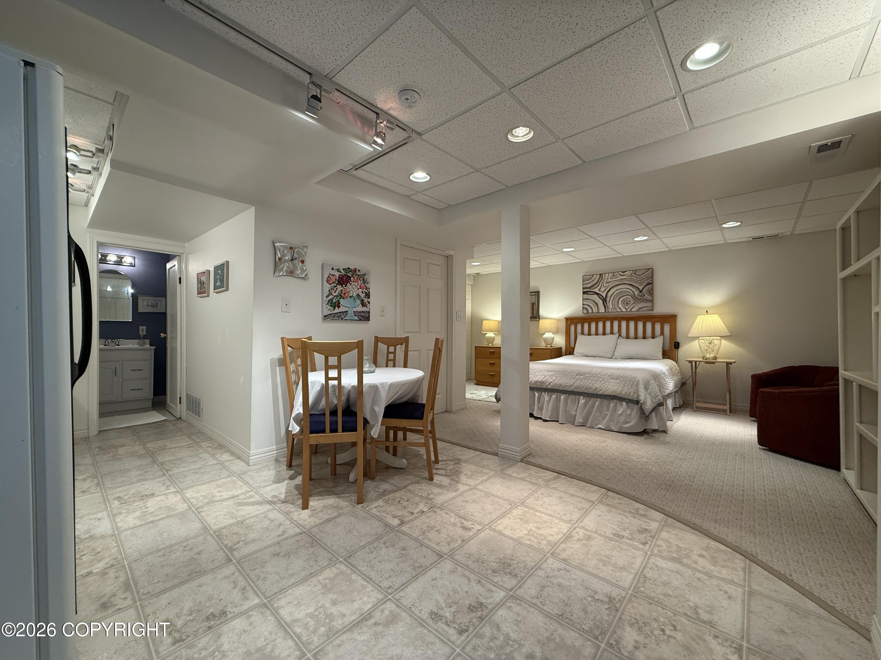 543 W 12th Avenue Property Photo 70