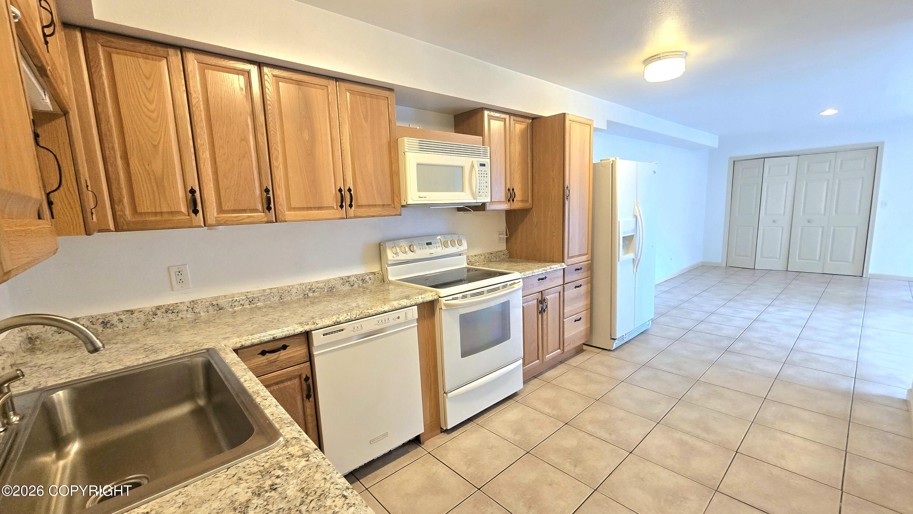 1621 Resurrection Boulevard Property Photo 38
