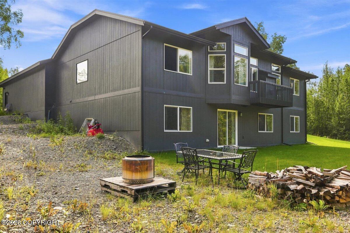 6047 E Sun Crest Drive Property Photo 35