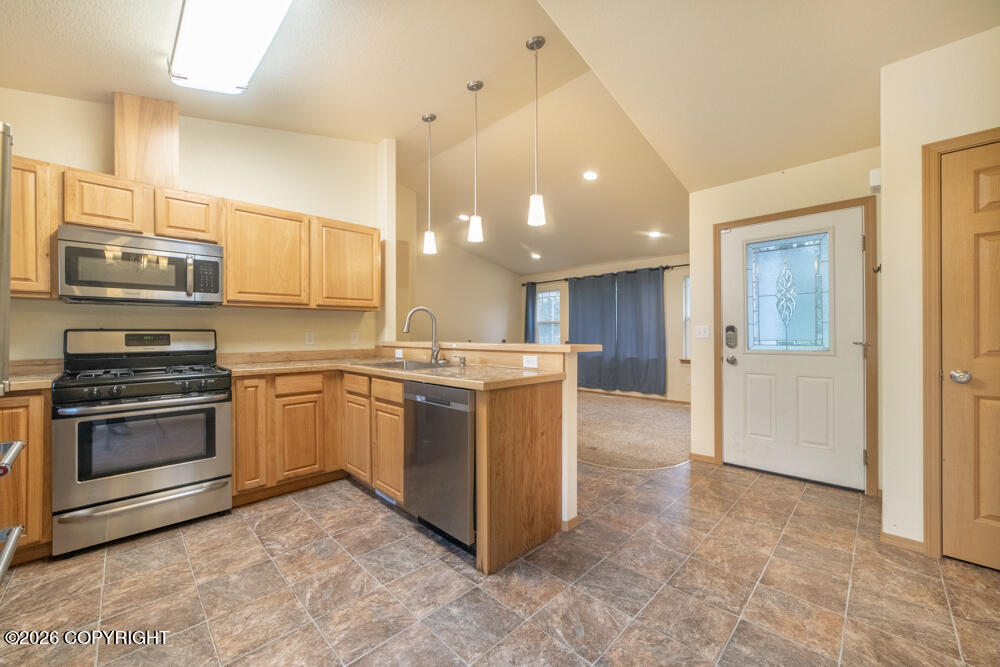 52851 Wesley Court Property Photo 4