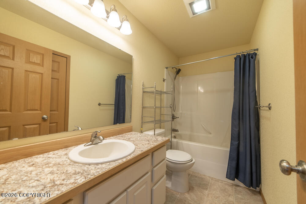 52851 Wesley Court Property Photo 12