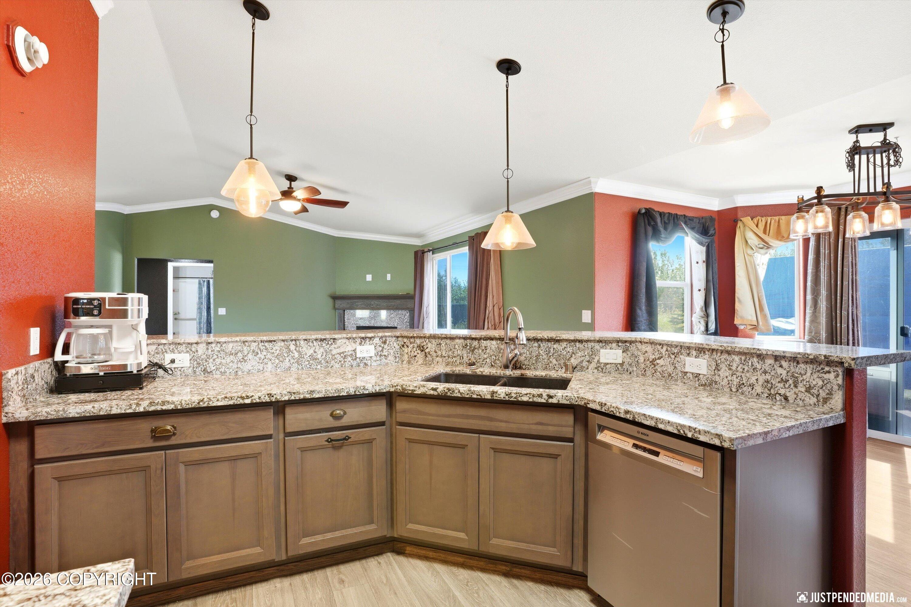 18112 E Pine Needle Way Property Photo 14