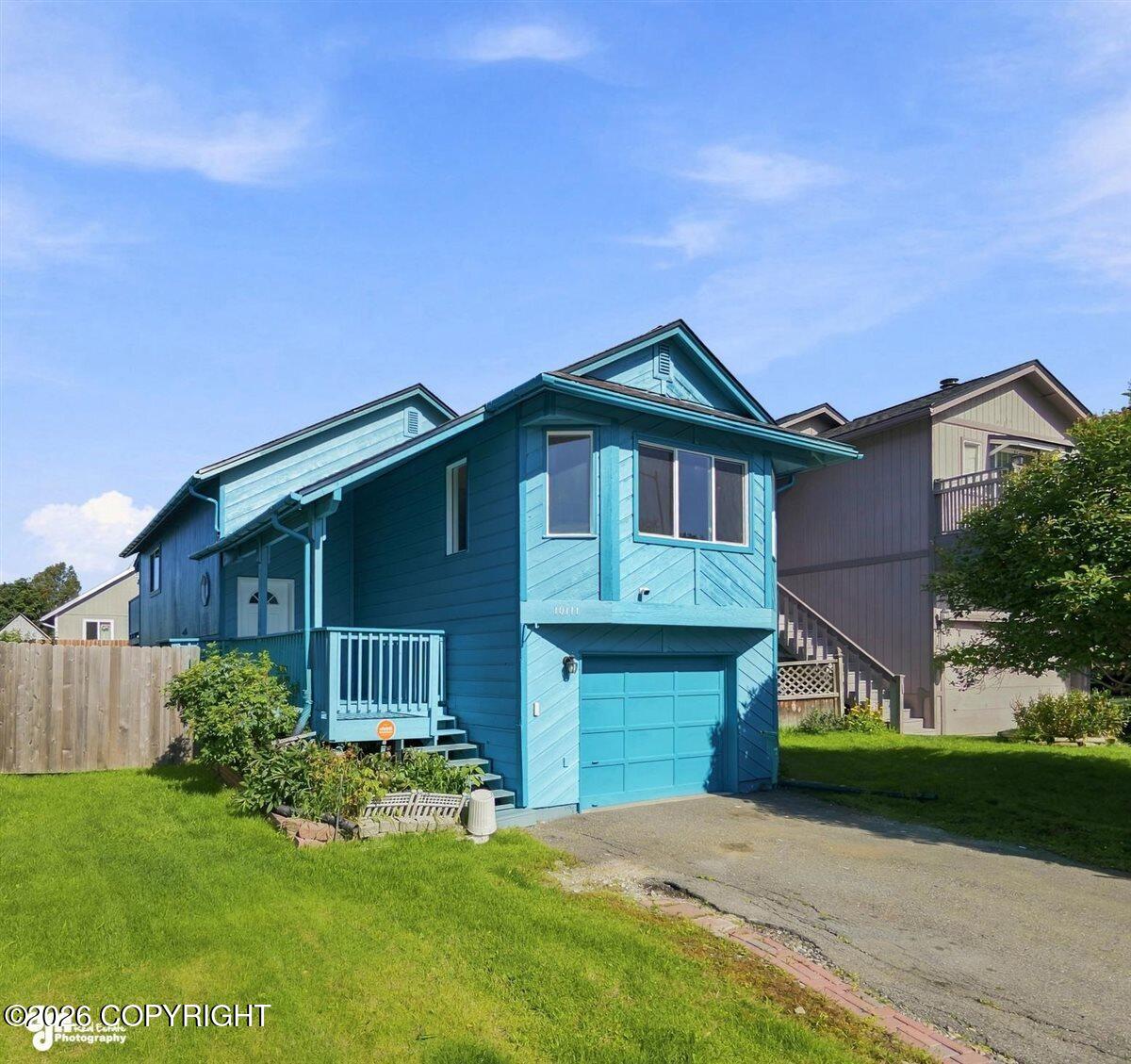 10111 Betula Drive Property Photo 3