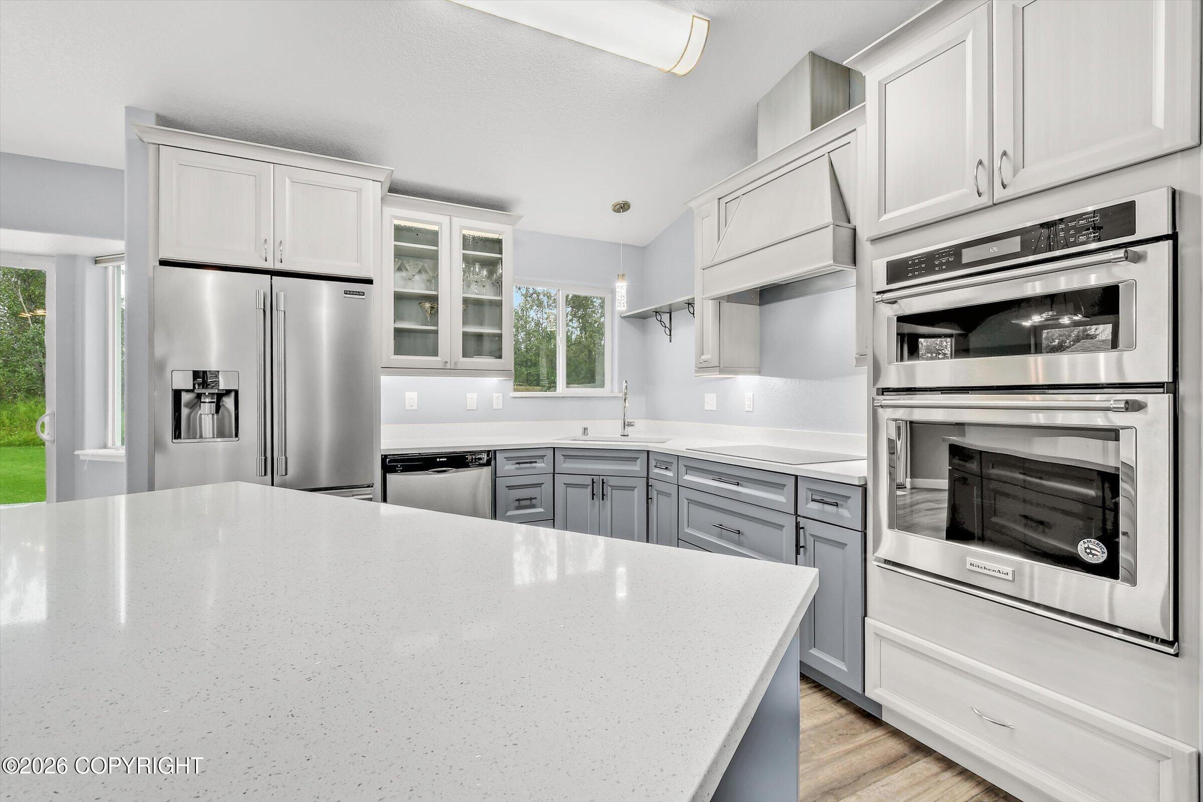 2708 N Azurite Circle Property Photo 2