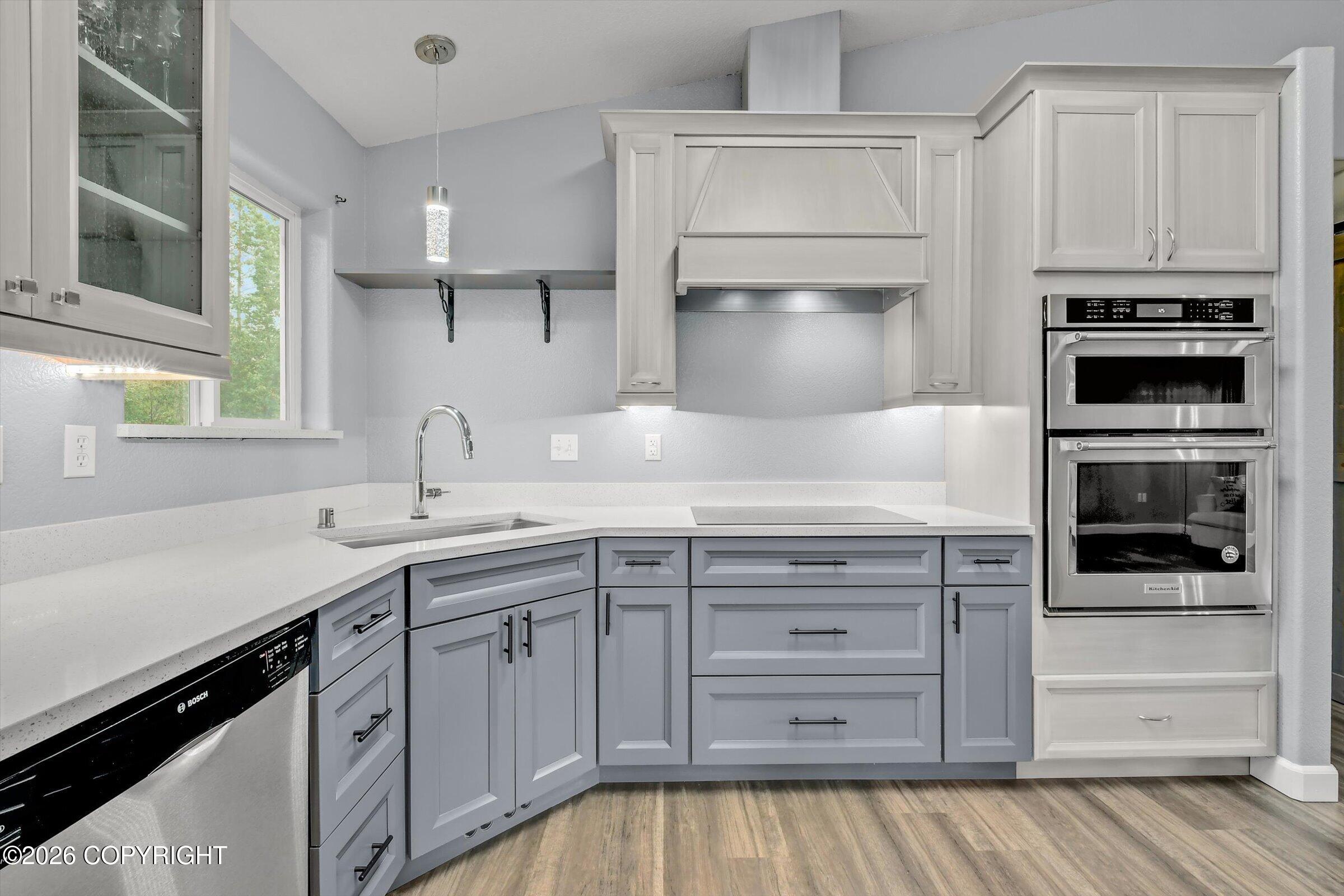 2708 N Azurite Circle Property Photo 4