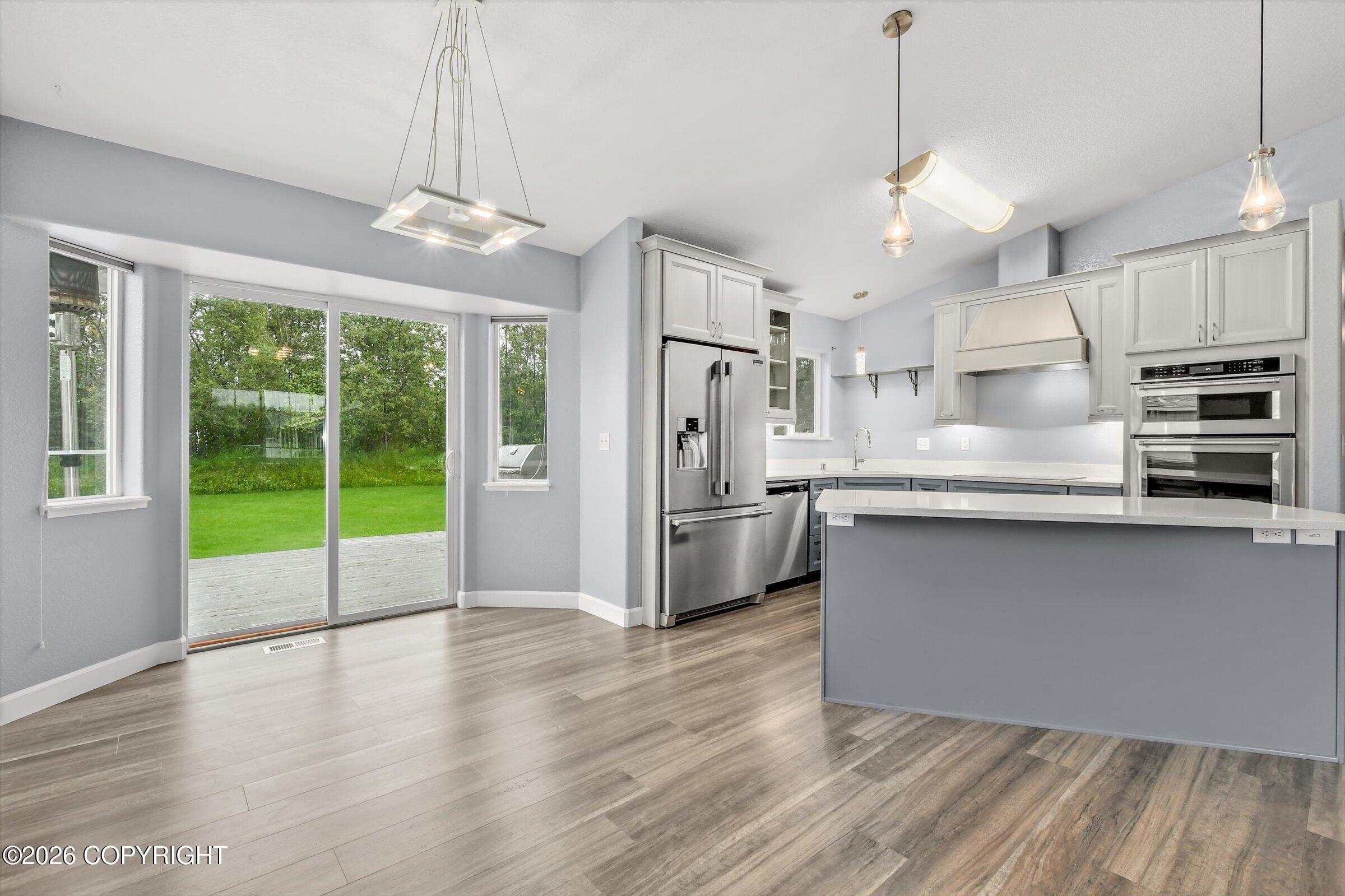 2708 N Azurite Circle Property Photo 6