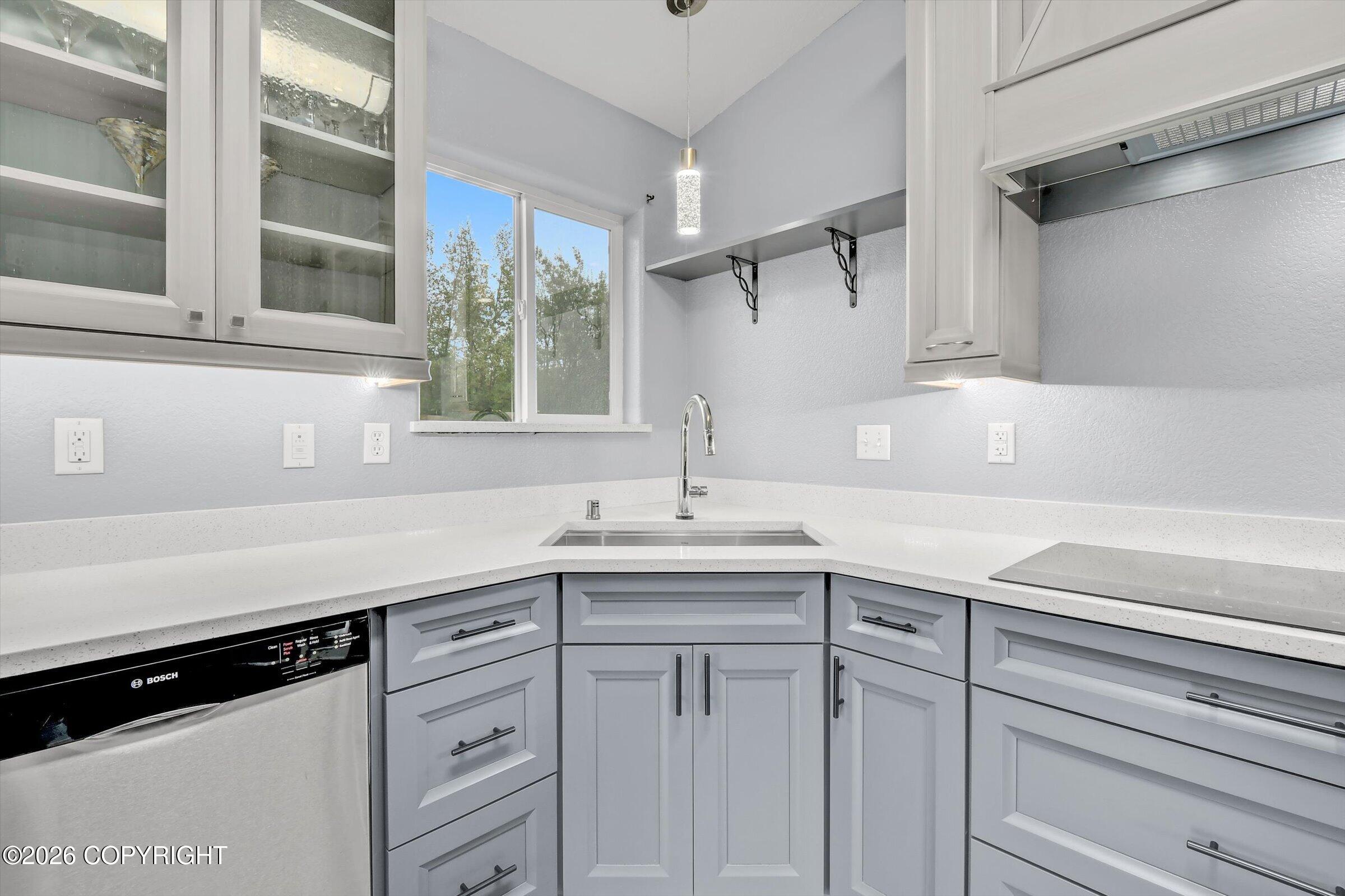 2708 N Azurite Circle Property Photo 7