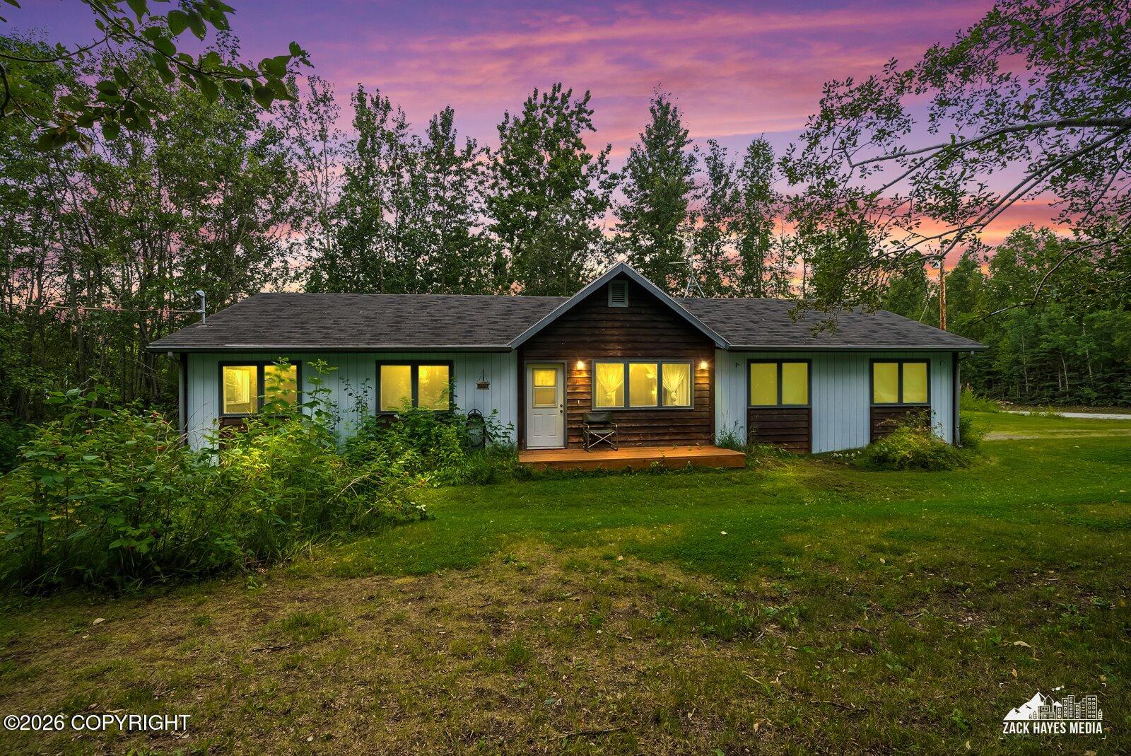7738 W Carmel Road Property Photo 2