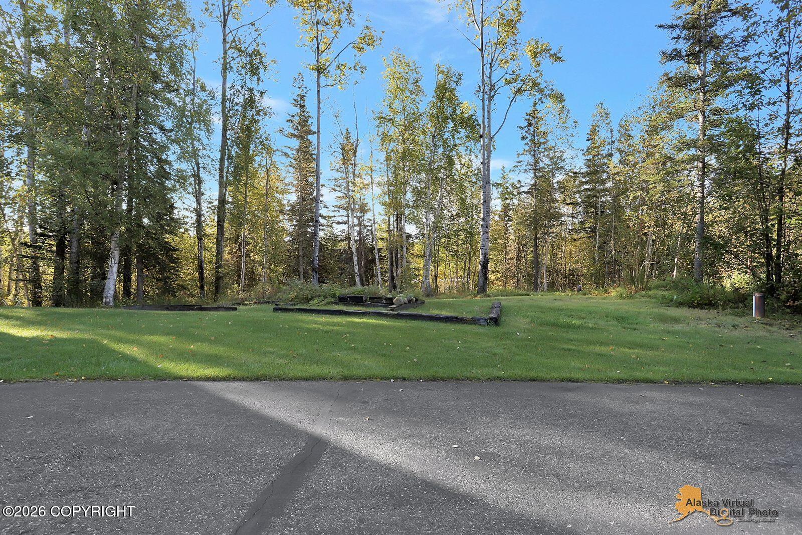 3928 N Inspiration Loop Property Photo 3