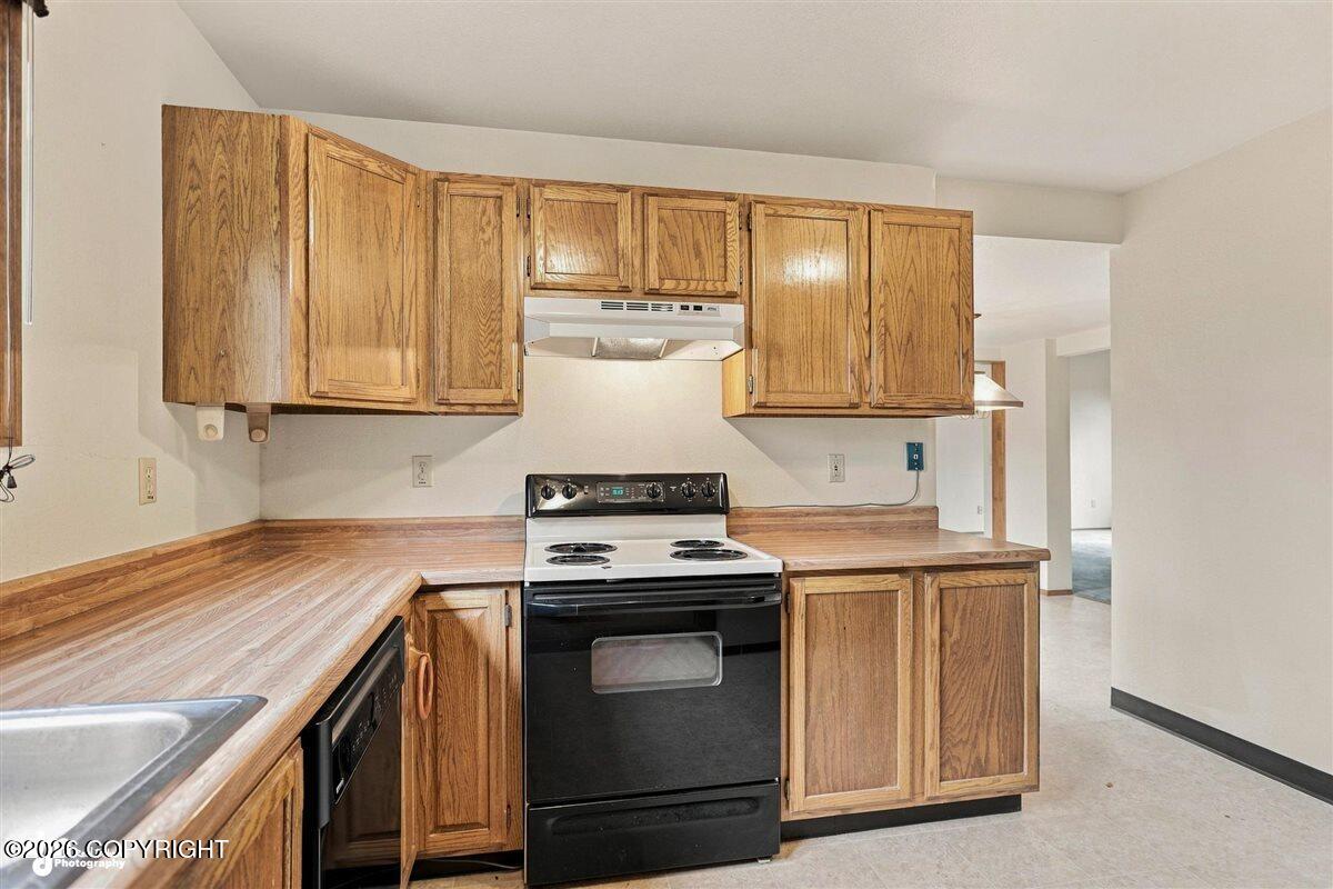 9759 Reliance Drive Property Photo 15