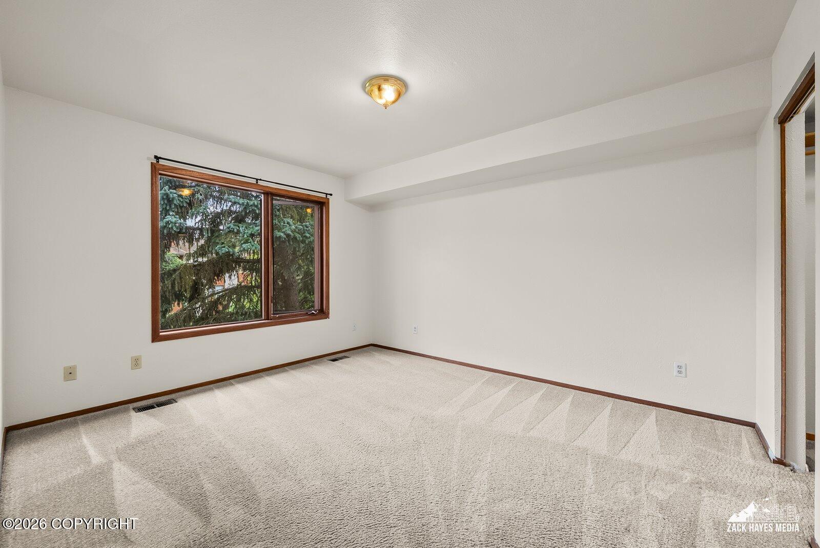 7242 Foxridge Circle #c Property Photo 20